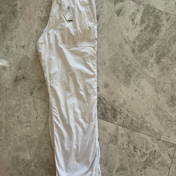 Lululemon Studio Dance Pant Size 8 White/bone - Picture 4 of 7